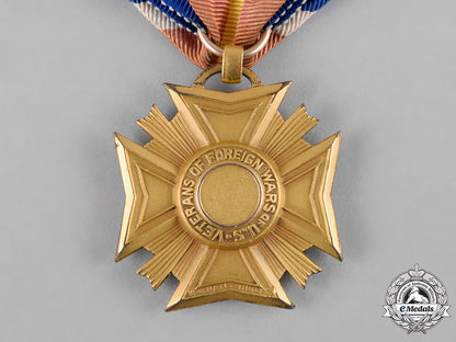 united_states._a_veterans_of_foreign_wars_of_the_united_states_national_council_officer's_membership_badge_c18-048378