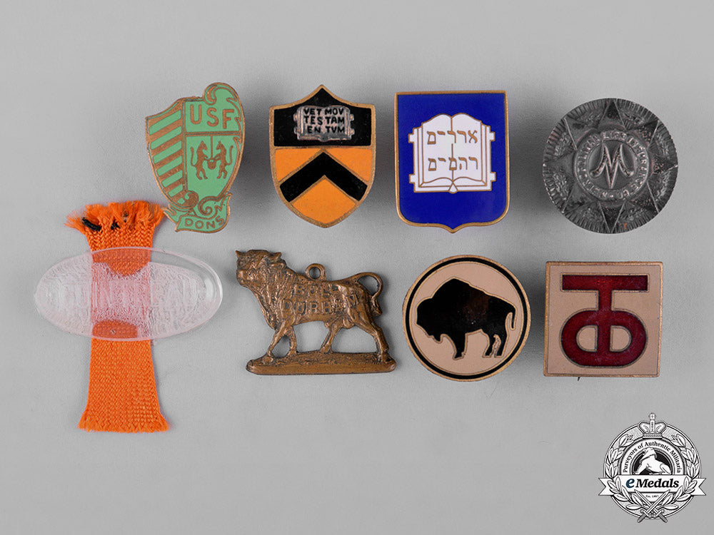 united_states._forty-_nine_regimental_insignia_and_corporation_badges_c18-048504