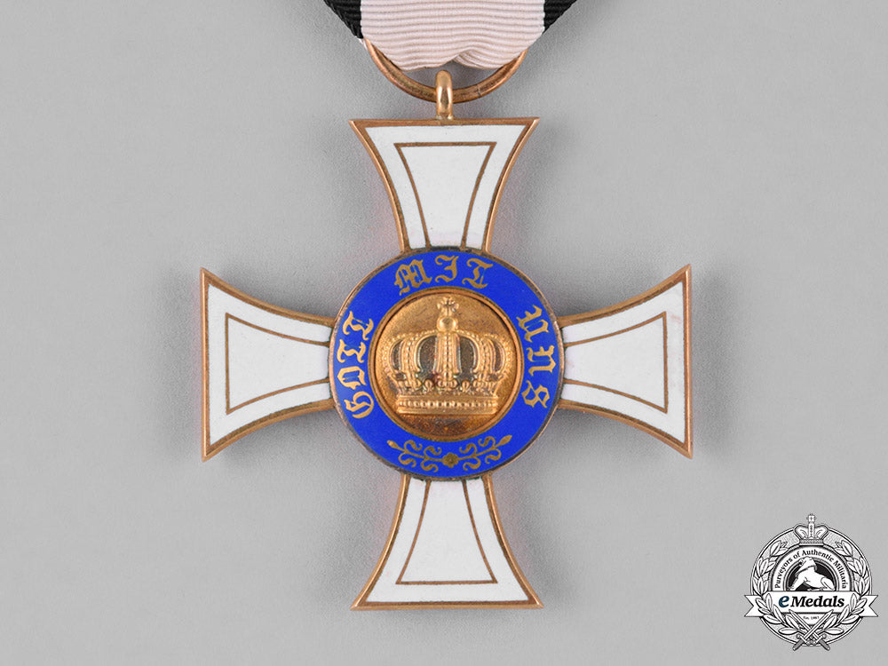 prussia,_state._an_order_of_the_crown_in_gold,_iii_class,_by_johann_wagner&_sohn,_c.1900_c18-048528_1