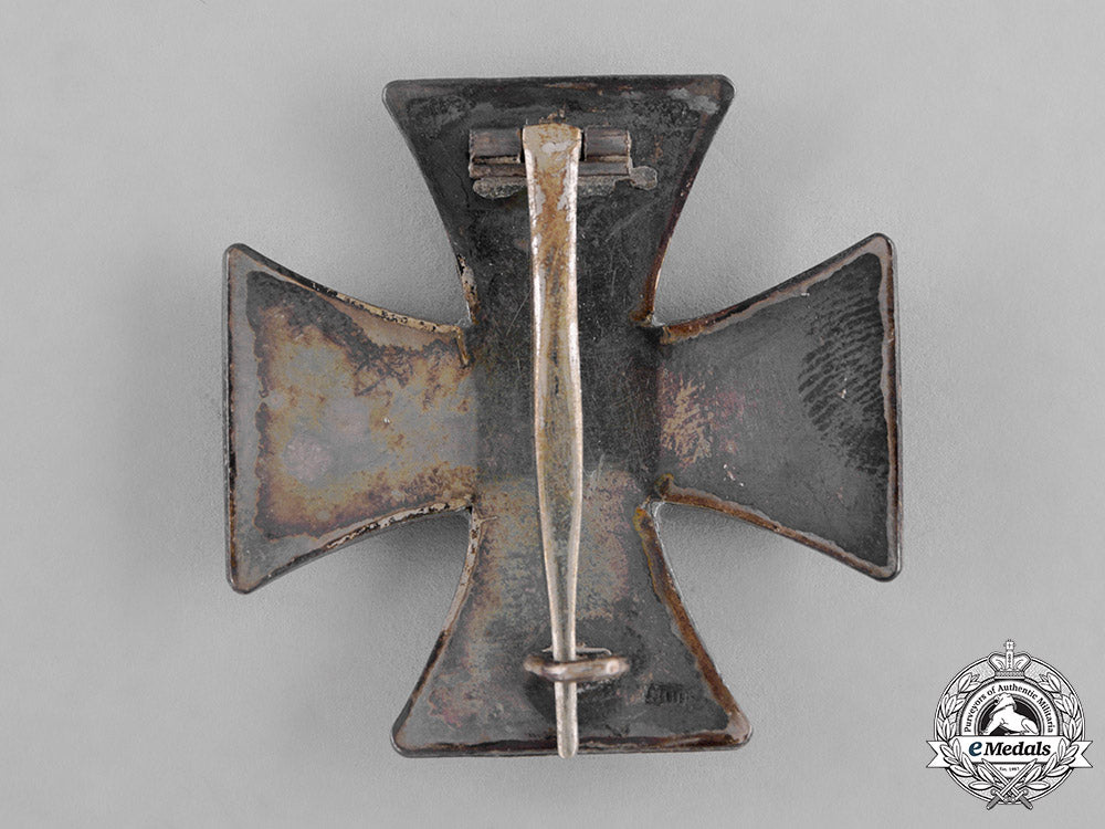 germany,_imperial._two_iron_crosses,_i_and_ii_classes_c18-048557