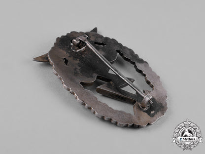 germany,_luftwaffe._a_ground_assault_badge,_early1957_issue_c18-048729_1