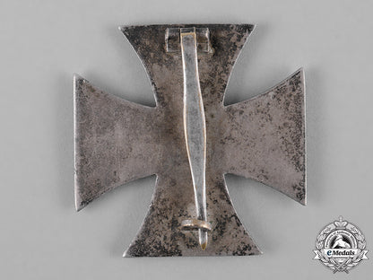 germany,_wehrmacht._a1939_iron_cross_i_class_c18-048755