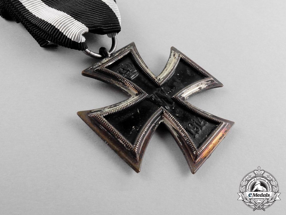 germany,_imperial._three_first_war_and_weimar_period_medals_and_awards_c18-0488