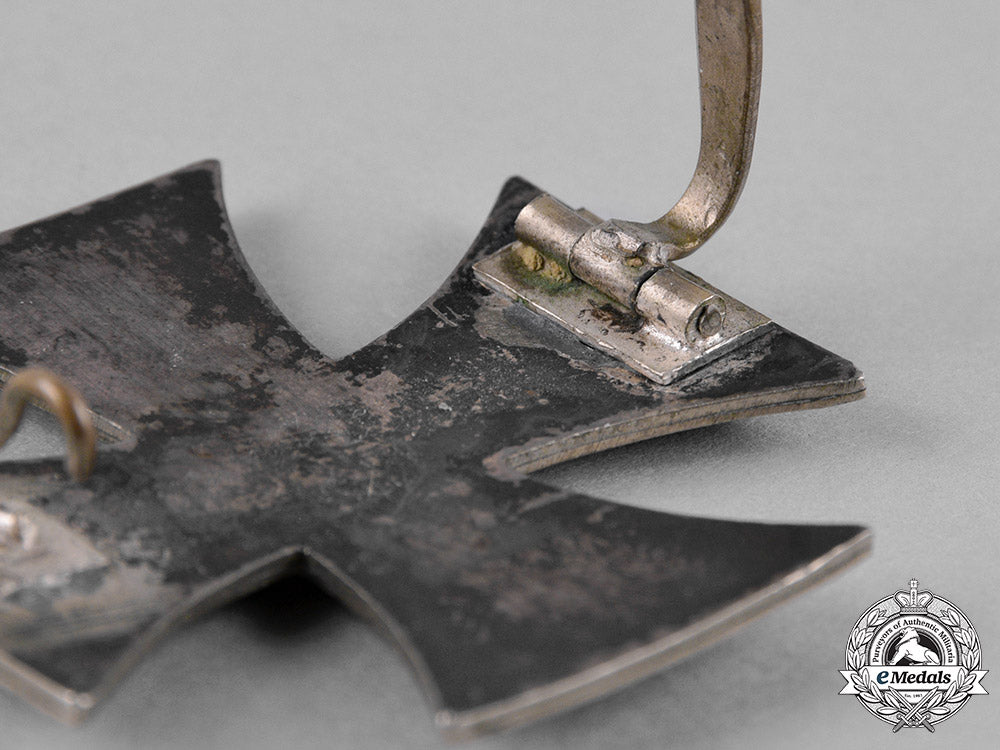 germany,_imperial._a1914_iron_cross_i_class_c18-048837