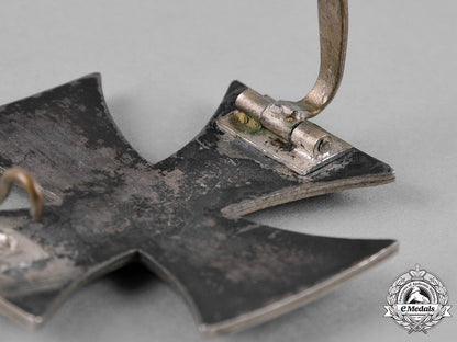 germany,_imperial._a1914_iron_cross_i_class_c18-048837