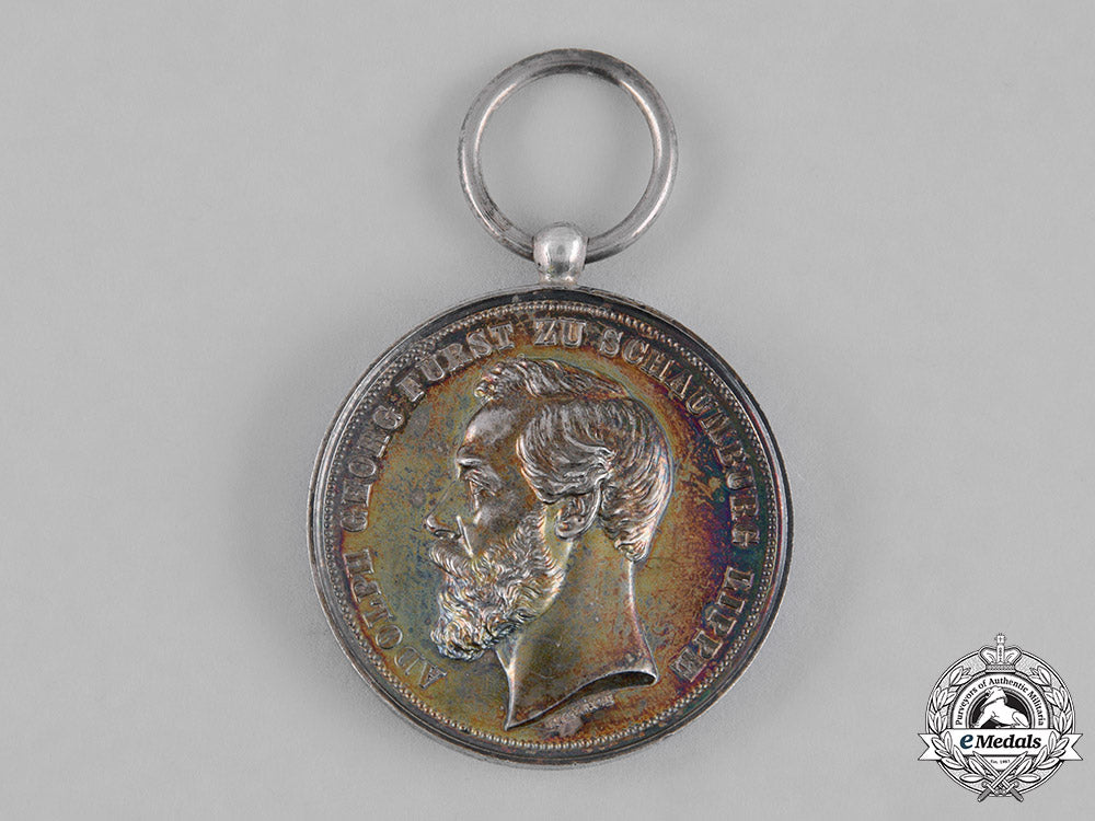 schaumburg-_lippe,_principality._a_merit_medal,_silver_grade,_by_kullrich,_c.1887_c18-048883_1