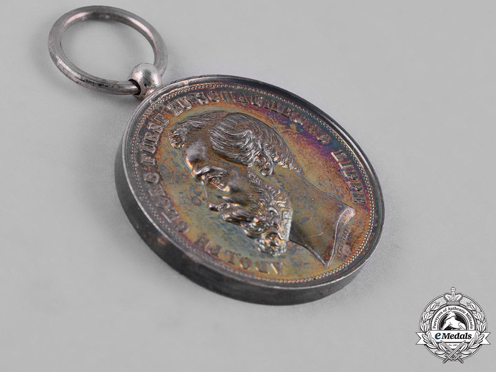 schaumburg-_lippe,_principality._a_merit_medal,_silver_grade,_by_kullrich,_c.1887_c18-048886_1