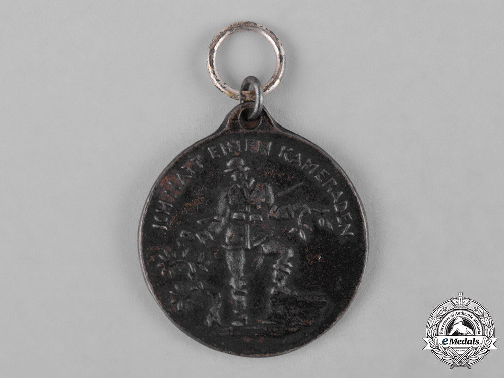 germany,_weimar._an_honour_medal_for_the_fallen_c18-049001