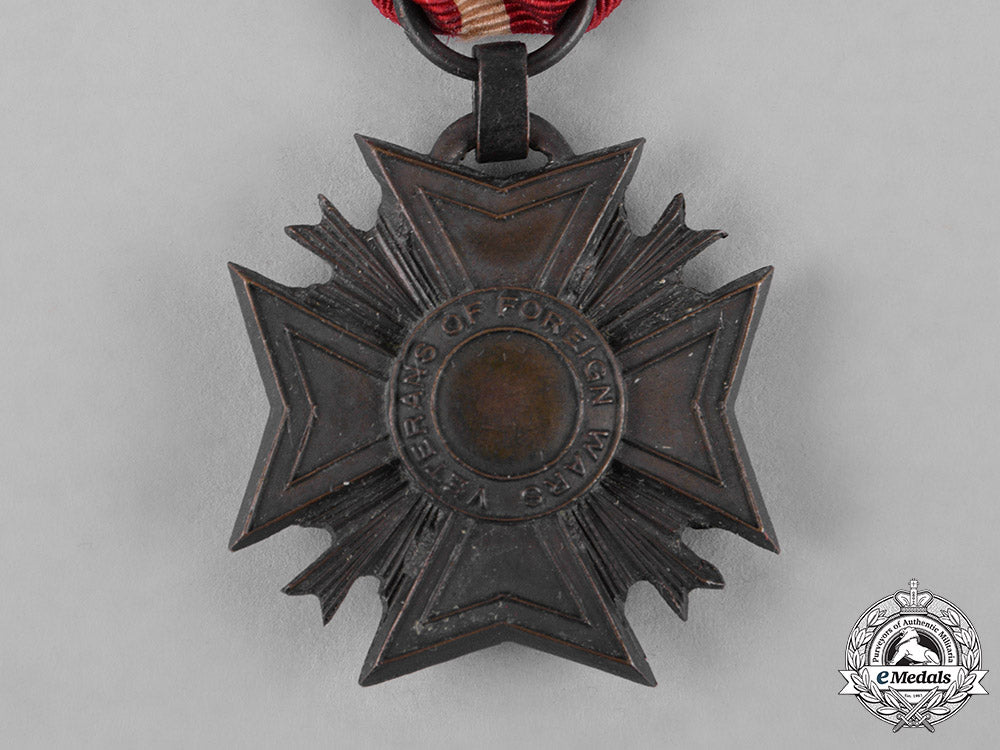 united_states._a_veterans_of_foreign_wars_of_the_united_states_membership_badge_c18-049133