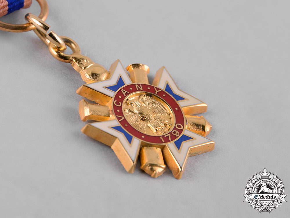 united_states._a_veteran_corps_of_artillery_medal_with_miniature_c18-049146_1