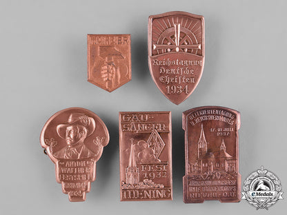germany._a_group_of_third_reich_period_commemorative_badges_c18-049238