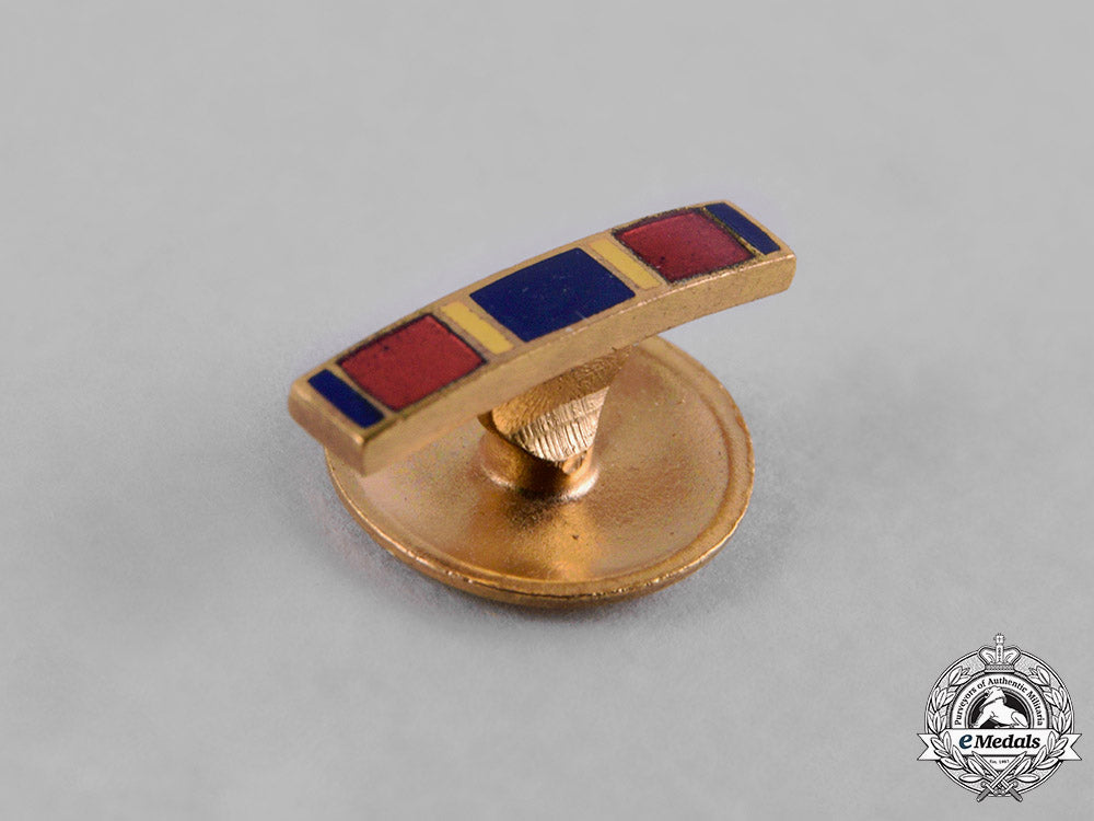 united_states._an_army_of_cuban_occupation_medal1898-1902_c18-049359