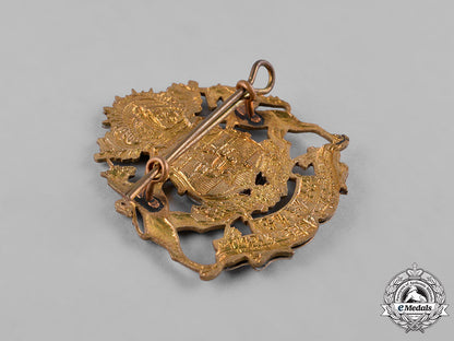 canada._a_lot_of_three_regimental_cap_badges,_c.1942_c18-049423