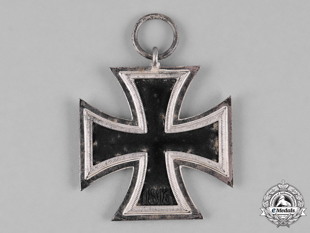 germany,_wehrmacht._a_group_of_awards&_documents,_uffz.2./_pz.gren.rgt.113_c18-049789