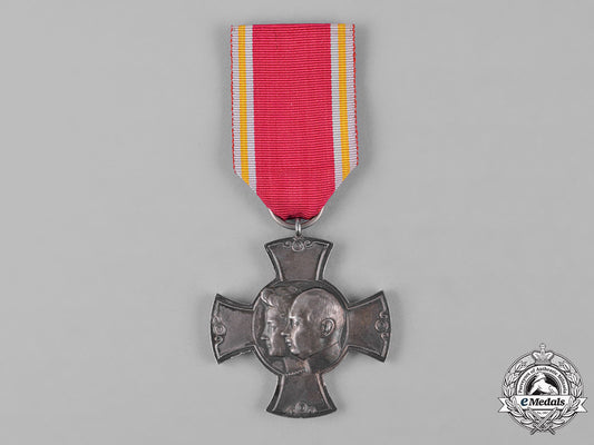mecklenburg-_schwerin,_grand_duchy._a_friedrich_franz-_alexandra_cross,_c.1912_c18-049900_1_1