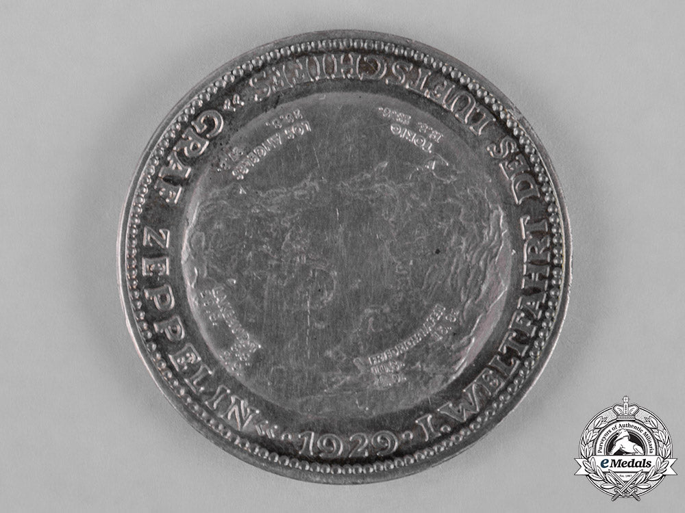 germany,_weimar._a1929_medallion_for_the_first_global_circumnavigation_of_a_zeppelin_airship,_c.1929_c18-049926_1_1_1