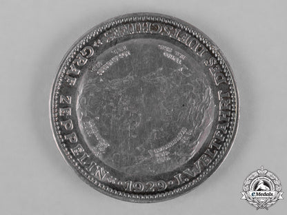 germany,_weimar._a1929_medallion_for_the_first_global_circumnavigation_of_a_zeppelin_airship,_c.1929_c18-049926_1_1_1