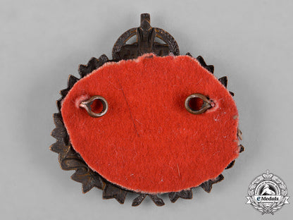 canada._a10_th_infantry_battalion_cap_badge_c18-049968