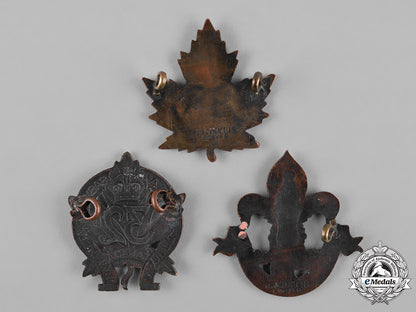 canada._a_lot_of_three_first_war_battalion_cap_badges_c18-050108