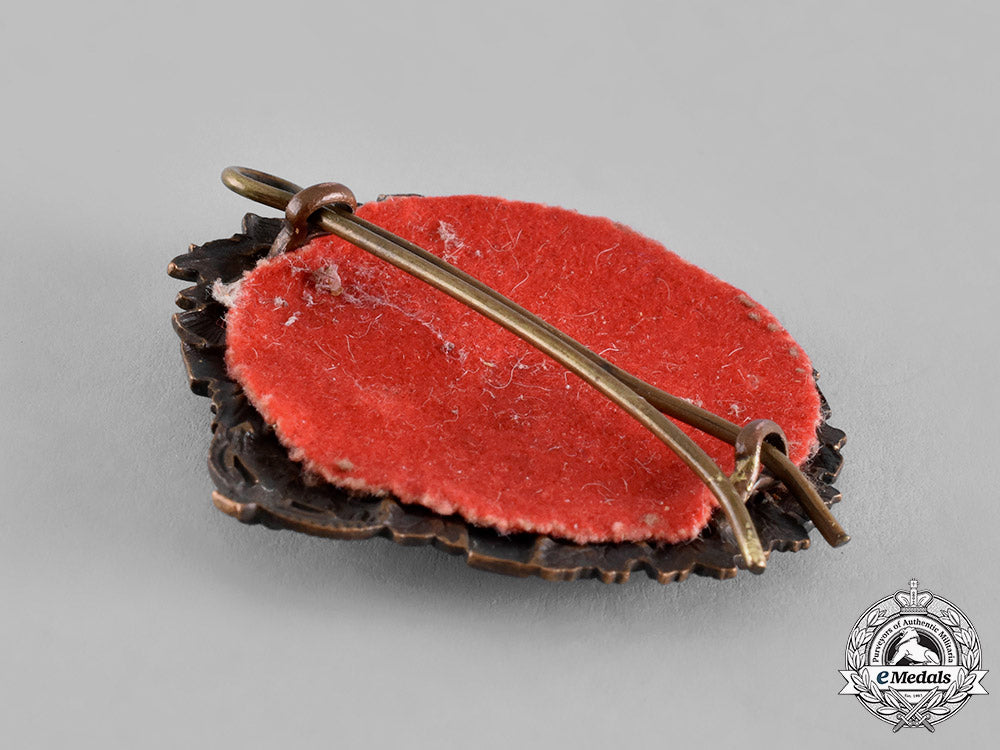 canada._first_war43_rd_infantry_battalion"_cameron_highlanders"_glengarry_badge_c18-050144
