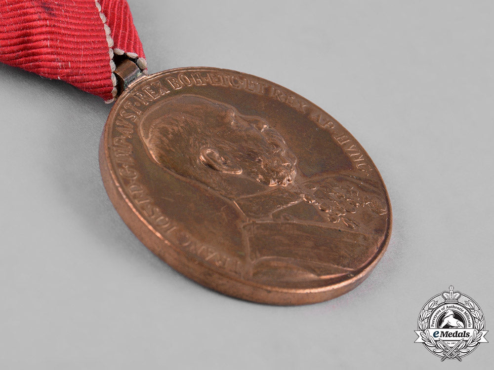 austria,_imperial._a_lot_of_medals&_awards,_c.1916_c18-050267