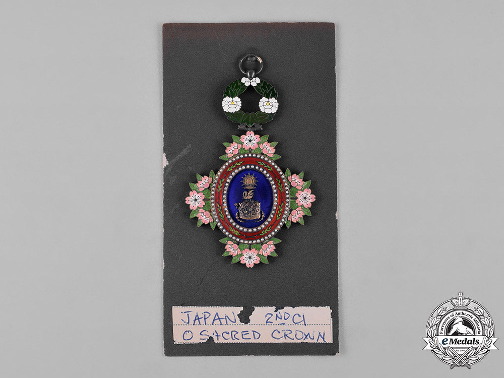 japan,_empire._a_rare_order_of_the_sacred_crown,_ii_class,_c.1900_c18-050316_1_1_1