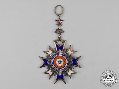 china,_nanking_government._an_order_of_united_glory,_special_class_grand_cordon_badge,_c.1943_c18-050535