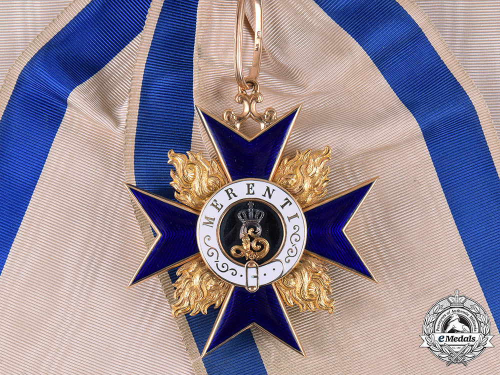 bavaria,_kingdom._a_military_merit_order_in_gold,_i_class_grand_cross,_by_gebrüder_hemmerle,_c.1910_c18-050624