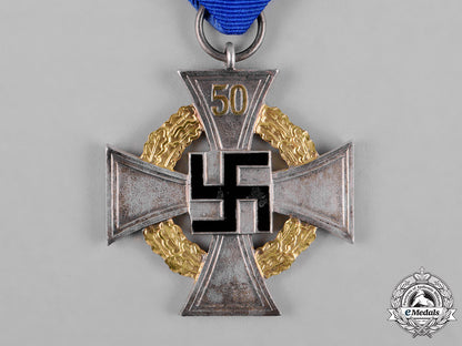 germany,_third_reich._a50-_year_civil_faithful_service_cross,_with_case,_by_deschler&_sohn_c18-050760