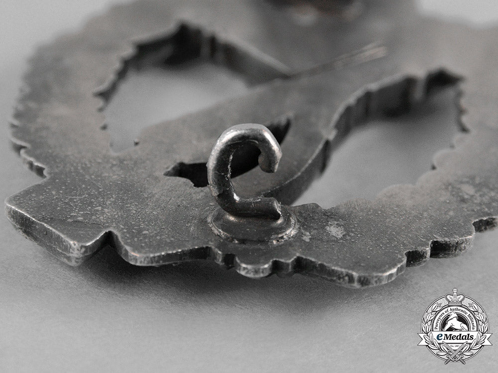 germany,_wehrmacht._an_infantry_assault_badge,_silver_grade_c18-050836