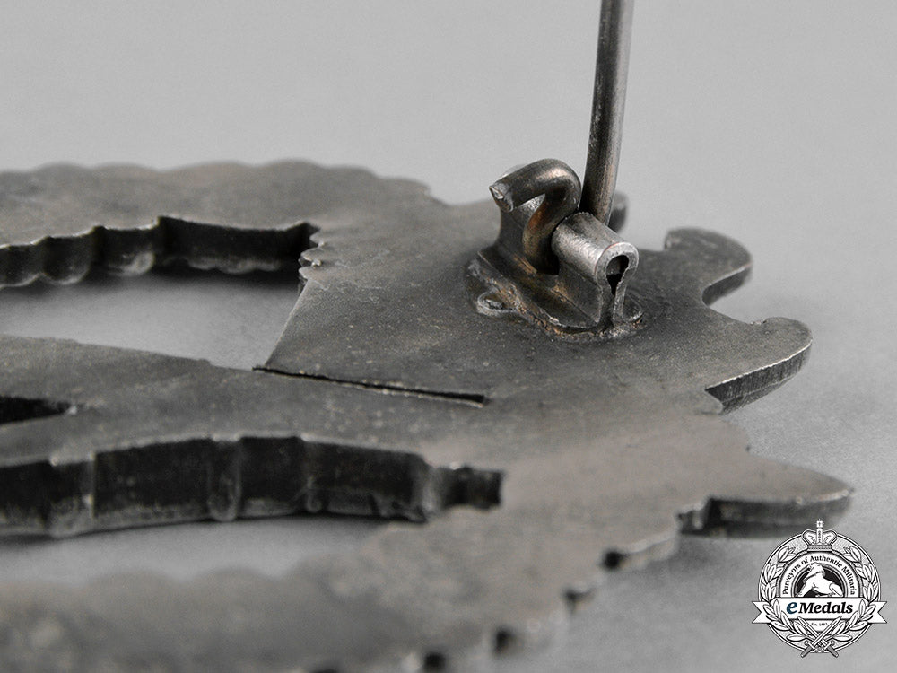 germany,_wehrmacht._an_infantry_assault_badge,_silver_grade_c18-050837