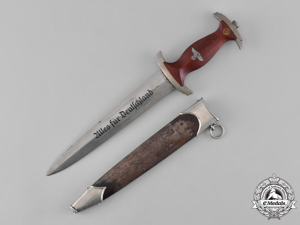germany,_sa._a_model1933_dagger,_by_f.w._holler_c18-050937