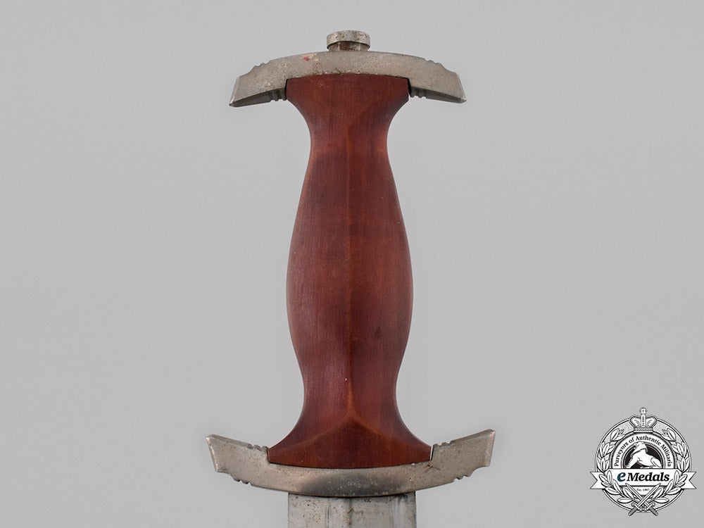 germany,_sa._a_model1933_dagger,_by_f.w._holler_c18-050942