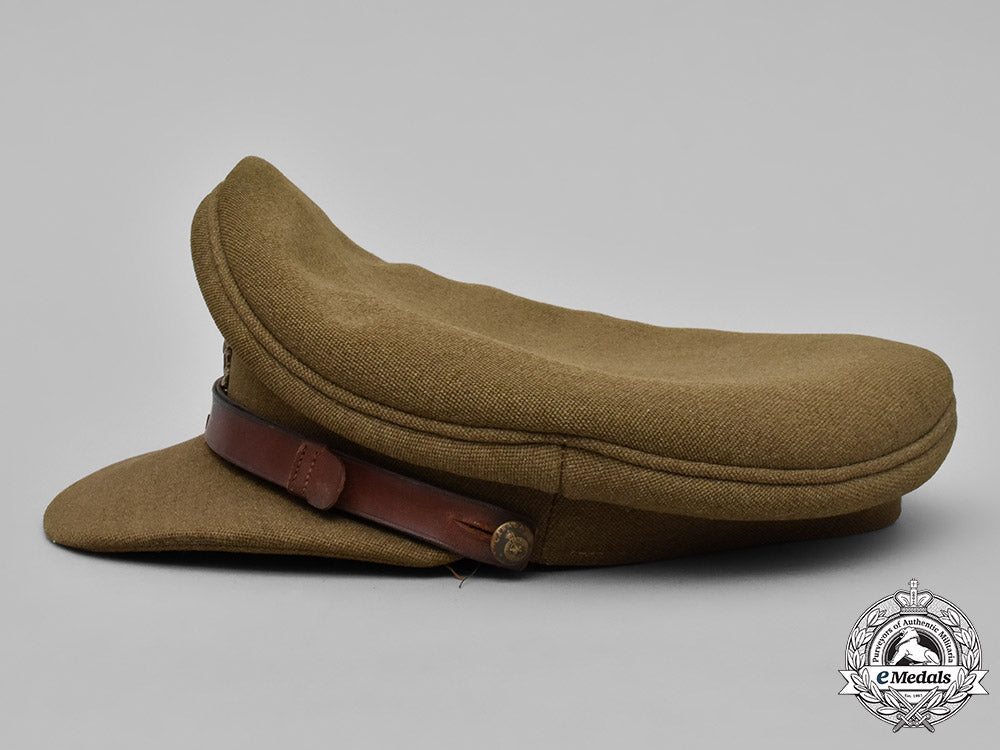 canada._a_queen’s_own_rifles_of_canada_officer's_visor_cap,_c.1939_c18-050995_1_1