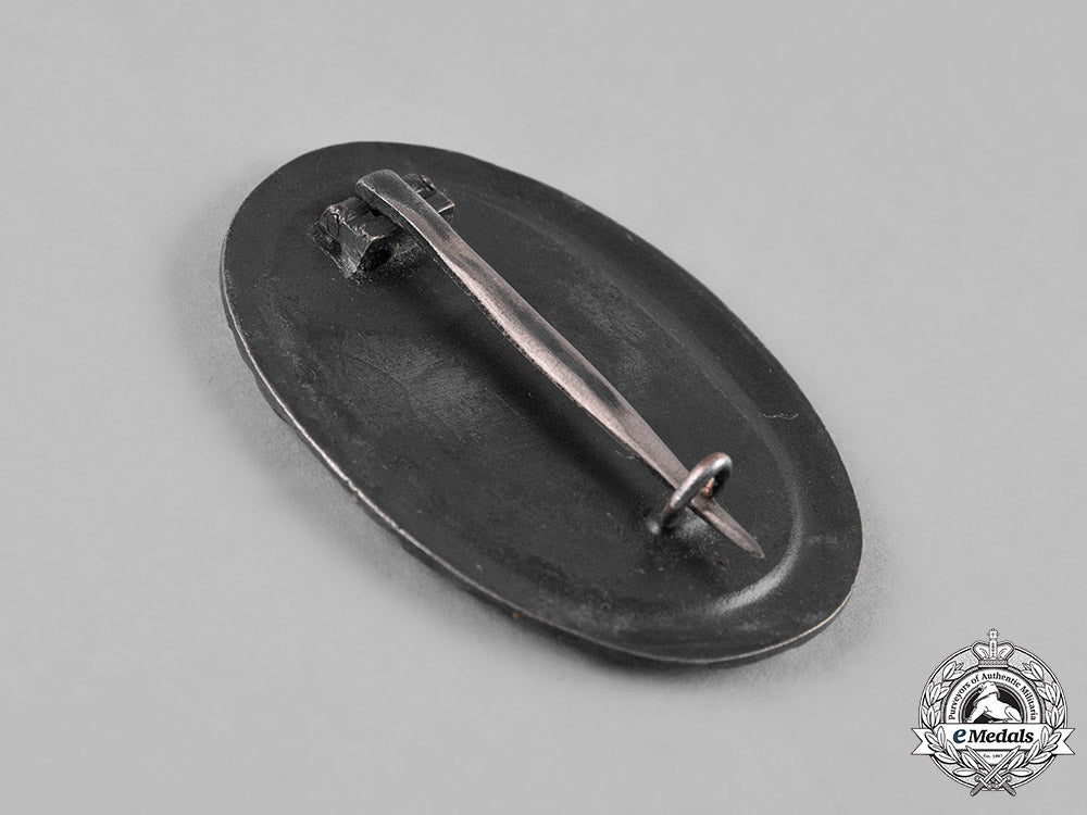 germany,_imperial._a_first_war_regimental_commemorative_badge,_c.1920_c18-051121