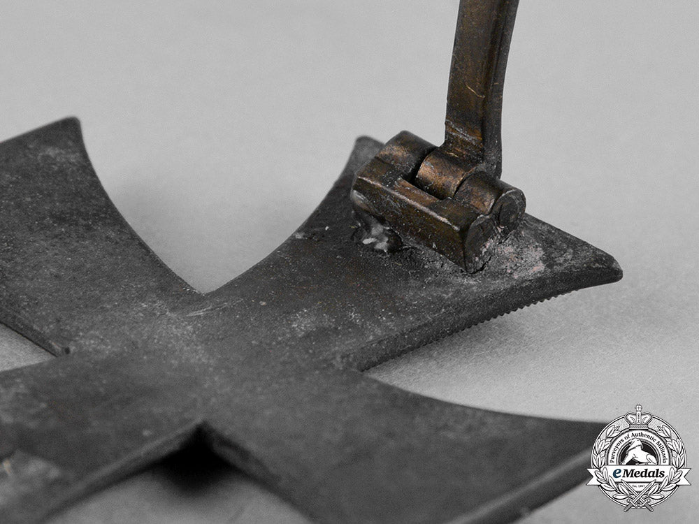 mecklenburg-_schwerin,_grand_duchy._a_military_merit_cross,_i_class,_c.1915_c18-051180_2