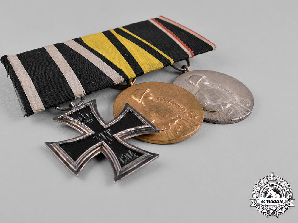 germany,_imperial._an_ek_ii_class&_shooting_medal_bar_c18-051193