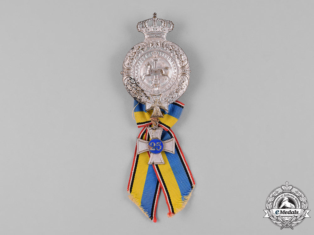 germany,_imperial._a_braunschweig_landwehr_association25_year_membership_badge_c18-051204