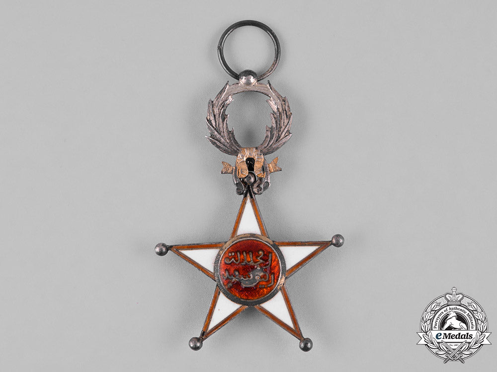 morocco._an_order_of_ouissam_alaouite,_v_class_knight,_c.1945_c18-051434