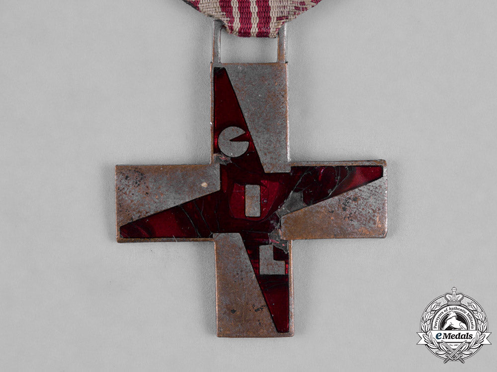 italy,_kingdom._a_fascist_youth"_gioventù_italiana_del_littorio"(_gil)_cross_of_merit_for_children_c18-051565_1