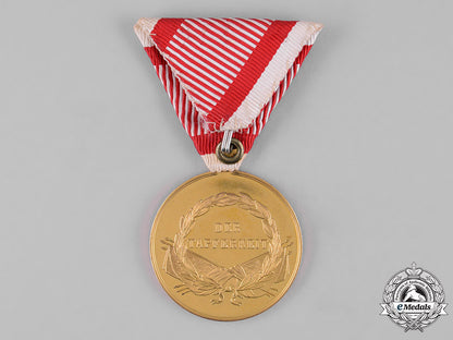 austria,_imperial._a_bravery_medal,_gold_grade,_c.1916_c18-051725