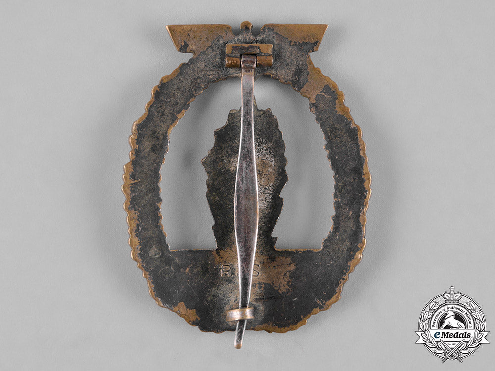 germany,_kriegsmarine._a_minesweeper_war_badge,_by_richard_simm&_söhne_c18-051899