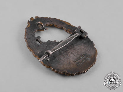 germany,_kriegsmarine._a_destroyer_war_badge,_by_c._schwerin&_sohn_c18-051921