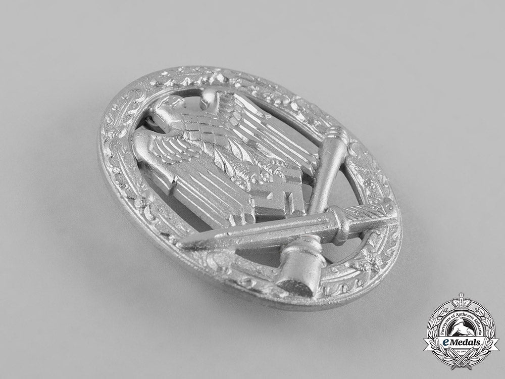 germany,_wehrmacht._a_general_assault_badge_c18-052034