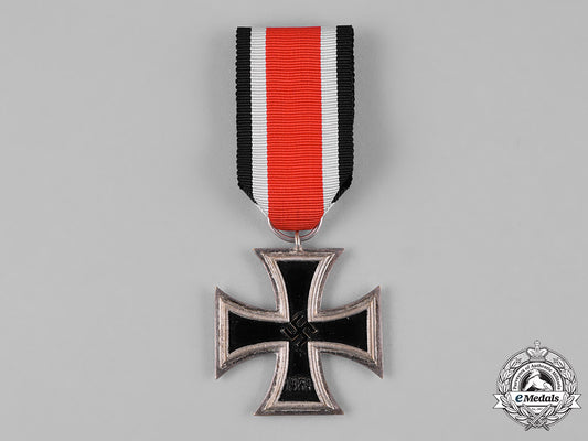 germany,_wehrmacht._a1939_iron_cross_ii_class_c18-052038