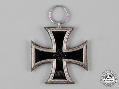 germany,_wehrmacht._a1939_iron_cross_ii_class_c18-052039