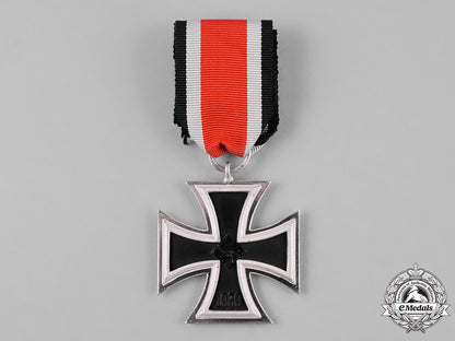 germany,_wehrmacht._a1939_iron_cross_ii_class_c18-052050