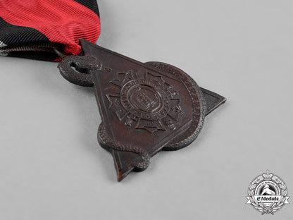 united_states._a_military_order_of_the_serpent_membership_badge,_c.1920_c18-052176_1
