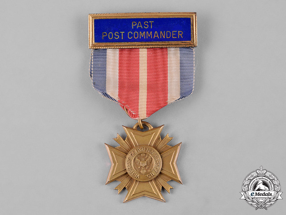 united_states._a_veterans_of_foreign_wars_of_the_united_states_past_post_commander's_membership_badge_c18-052352