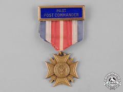 United States. A Veterans Of Foreign Wars Of The United States Past Post Commander's Membership Badge